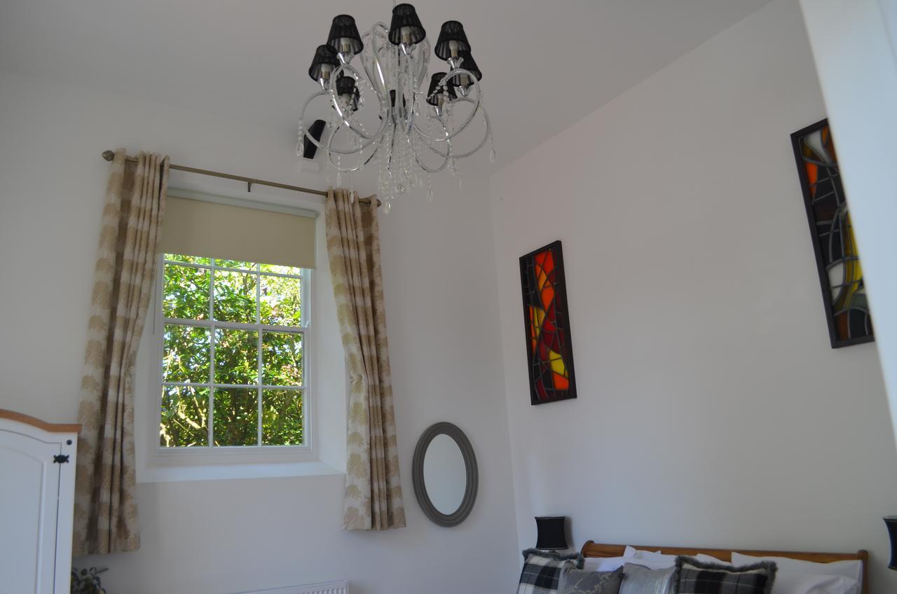 The Old Chapel Stoke Bruerne Bed & Breakfast Towcester Exterior photo