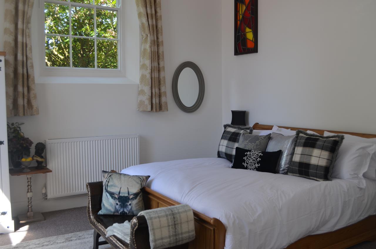 The Old Chapel Stoke Bruerne Bed & Breakfast Towcester Exterior photo