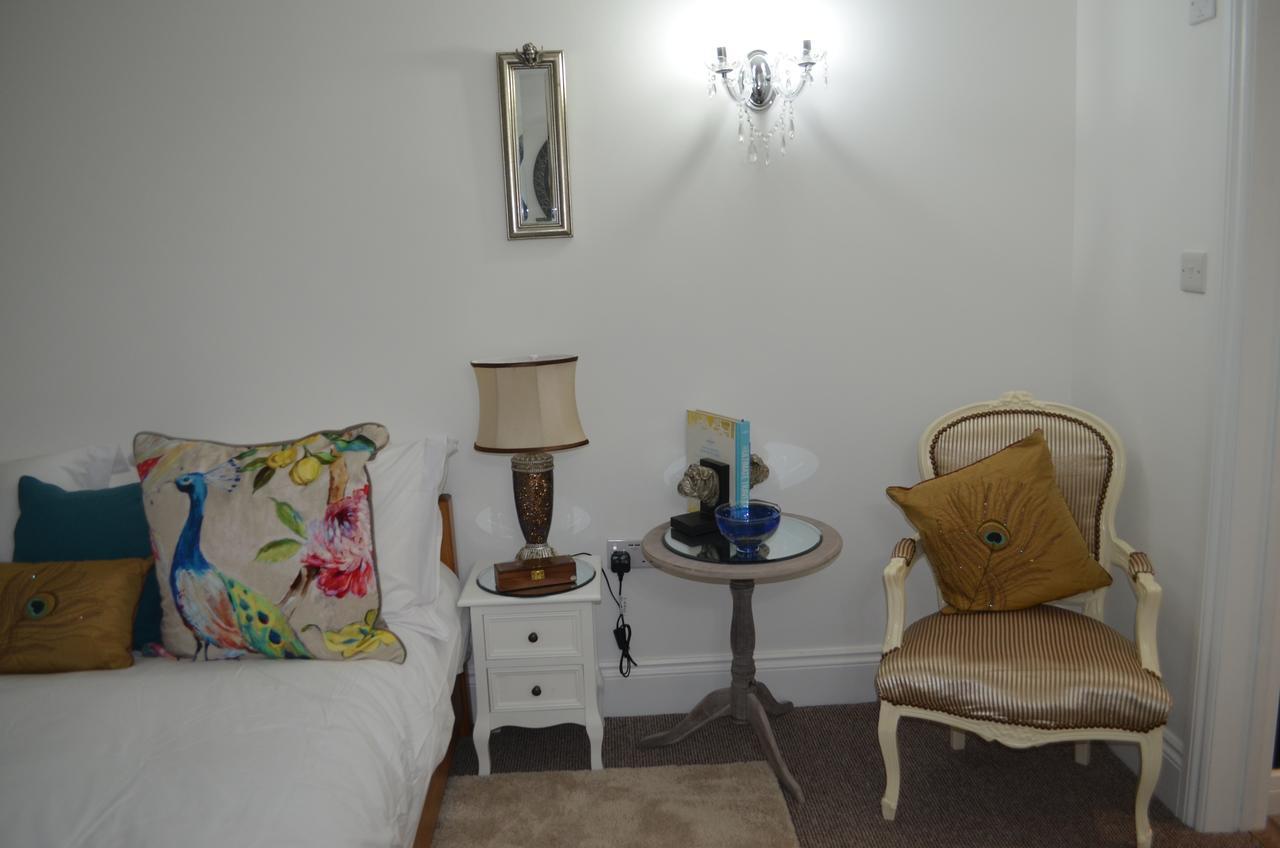 The Old Chapel Stoke Bruerne Bed & Breakfast Towcester Exterior photo